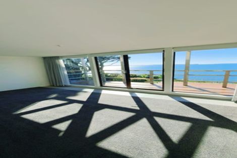 Photo of property in 6 Cliff Road, Torbay, Auckland, 0630