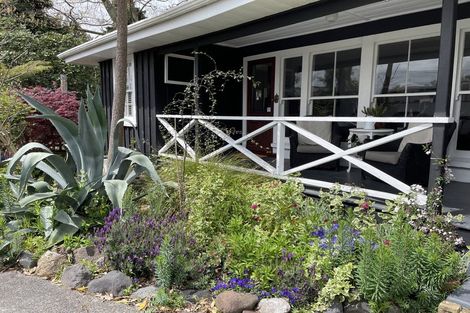 Photo of property in 30 Taupo View Road, Taupo, 3330