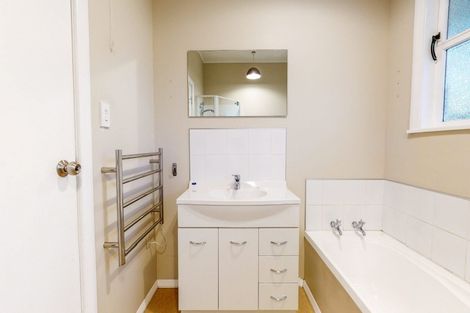 Photo of property in 30 Karamu Street, Ngaio, Wellington, 6035