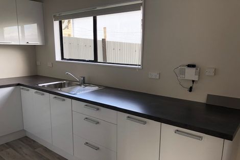 Photo of property in 1/18 Waiari Road, Conifer Grove, Takanini, 2112