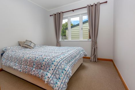 Photo of property in 1 Carr Street, Tuakau, 2121