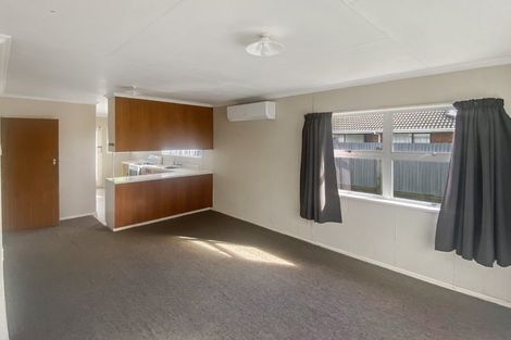Photo of property in 5 Rolleston Street, Hokowhitu, Palmerston North, 4410