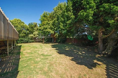 Photo of property in 6 Minton Place, Manurewa, Auckland, 2102