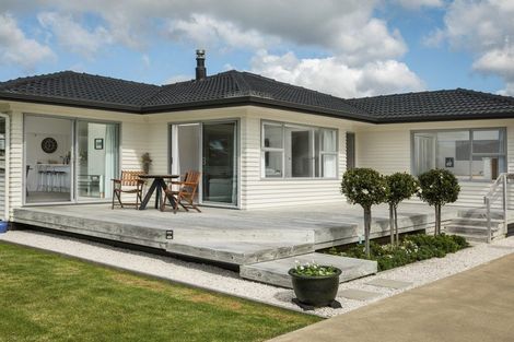 Photo of property in 8 Sandleigh Drive, Athenree, Katikati, 3177