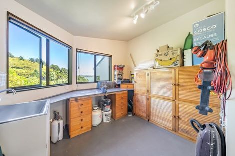 Photo of property in 36a Molyneux Close, Whitby, Porirua, 5024