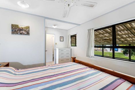 Photo of property in 109 Tobie Place, Whangamata, 3620