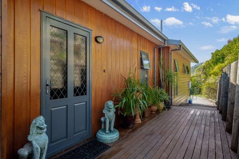 Photo of property in 8 Moana Heights, Waikawa, Picton, 7220