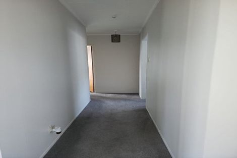 Photo of property in 3 Hawthorn Crescent, Stokes Valley, Lower Hutt, 5019