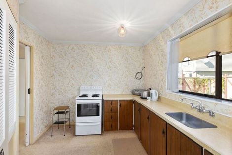 Photo of property in 47a Whites Line West, Woburn, Lower Hutt, 5010