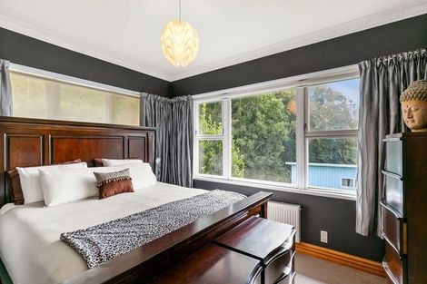 Photo of property in 327 Main Road, Tawa, Wellington, 5028