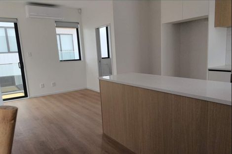 Photo of property in 14a Elcoat Avenue, Te Atatu South, Auckland, 0610