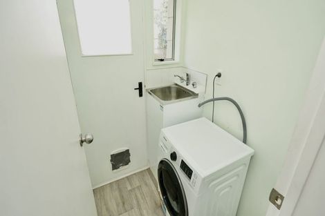 Photo of property in 34 Acacia Street, Kelvin Grove, Palmerston North, 4414