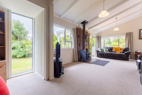 Photo of property in 49 Paetawa Road, Peka Peka, Waikanae, 5391