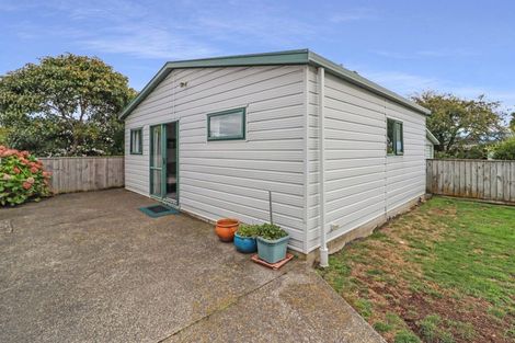Photo of property in 12 Waikare Avenue, Waiwhetu, Lower Hutt, 5010