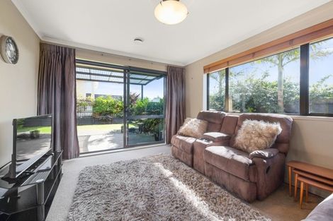 Photo of property in 171 Queen Street, Pukekohe, 2120
