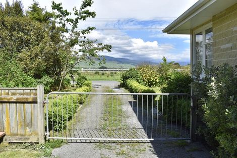 Photo of property in 32 Te Roto Road, Otaki, 5512