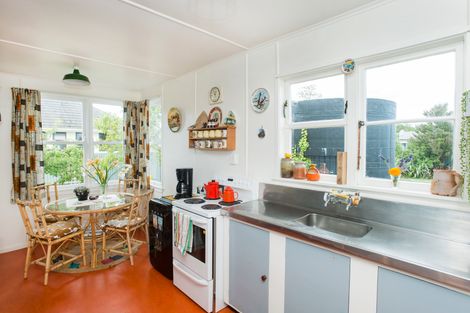 Photo of property in 32 Grafton Road, Te Hapara, Gisborne, 4010