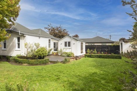 Photo of property in 79 North Avon Road, Richmond, Christchurch, 8013