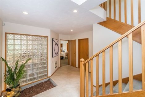 Photo of property in 3 Swanleigh Place, Ilam, Christchurch, 8041