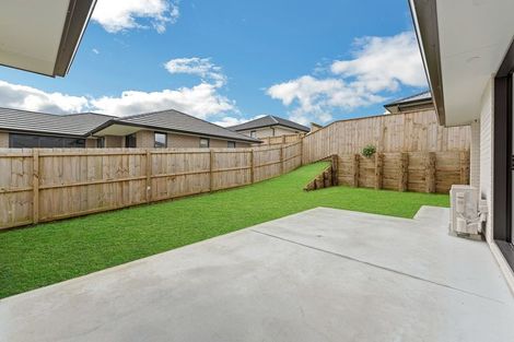 Photo of property in 35b Leathem Crescent, Pokeno, 2402