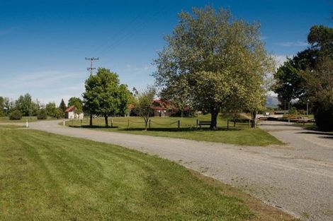 Photo of property in 11 Johnson Avenue, Amberley, 7410