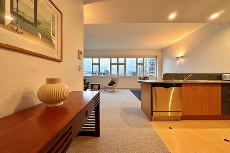 Photo of property in De Vere Apartments, 4/23 Tennyson Street, Te Aro, Wellington, 6011