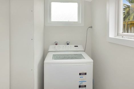 Photo of property in 13 Barber Street, Foxton Beach, Foxton, 4815