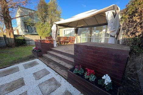 Photo of property in 11 George Street, Riccarton, Christchurch, 8041