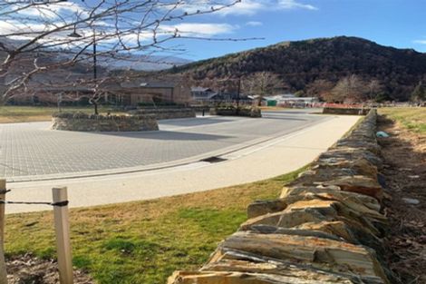 Photo of property in 11 Flynn Lane, Arrowtown, 9302