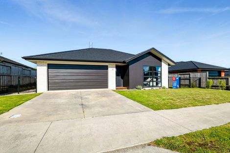 Photo of property in 3 Tangaroa Street, Waitara, 4320