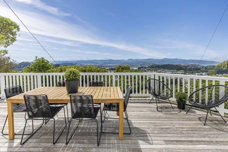 Photo of property in 5a Fortunatus Street, Brooklyn, Wellington, 6021