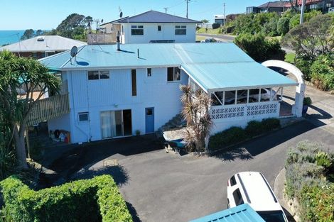 Photo of property in 132 Town Point Road, Maketu, Te Puke, 3189
