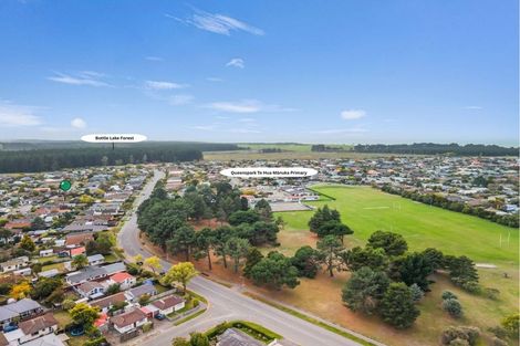 Photo of property in 20 Four Elms Place, Parklands, Christchurch, 8083