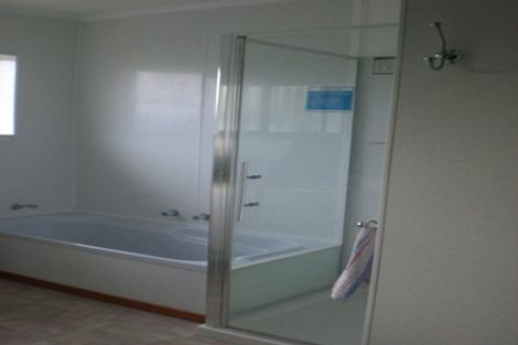 Photo of property in 9 Beechwood Close, Paraparaumu Beach, Paraparaumu, 5032