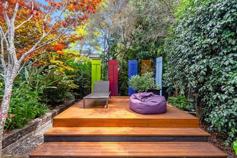 Photo of property in 87 Matipo Road, Mairangi Bay, Auckland, 0630