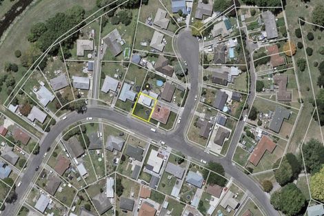 Photo of property in 32a Lipscombe Crescent, Havelock North, 4130