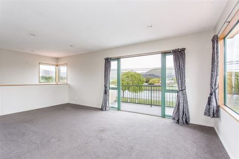 Photo of property in 27a Gould Crescent, Woolston, Christchurch, 8023