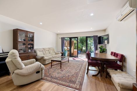 Photo of property in 13c Devon Street, Sydenham, Christchurch, 8023