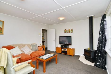 Photo of property in 23 Rowcliffe Crescent, Avonside, Christchurch, 8061