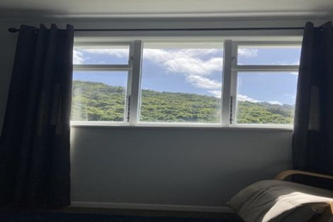 Photo of property in 92 Karepa Street, Brooklyn, Wellington, 6021