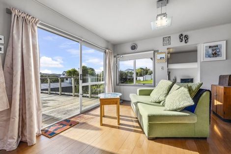 Photo of property in 6a Pokohui Avenue, Raglan, 3225