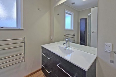 Photo of property in 132 Gloucester Street, Taradale, Napier, 4112