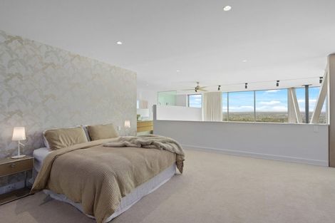 Photo of property in 67 Whaka Terrace, Huntsbury, Christchurch, 8022