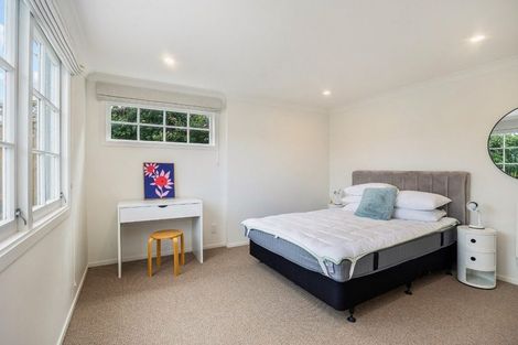 Photo of property in 2/14 Pine Ridge Terrace, Hauraki, Auckland, 0622