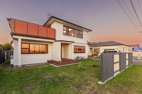Photo of property in 62 Meeanee Quay, Westshore, Napier, 4110