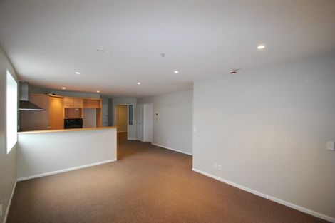 Photo of property in 6f/5 Kent Terrace, Mount Victoria, Wellington, 6011