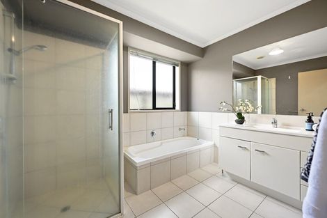 Photo of property in 37 Thomas Road, Huntington, Hamilton, 3210