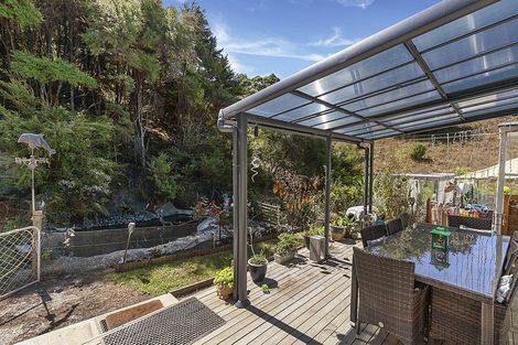 Photo of property in 27 Brick Bay Drive, Sandspit, Warkworth, 0982