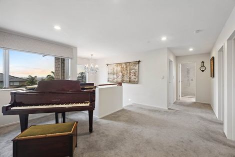 Photo of property in 96 Babich Road North, Ranui, Auckland, 0612