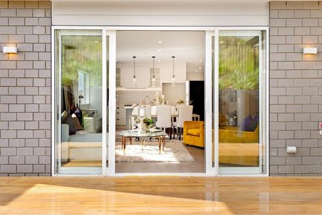 Photo of property in 87 Vinistra Road, Kumeu, 0810